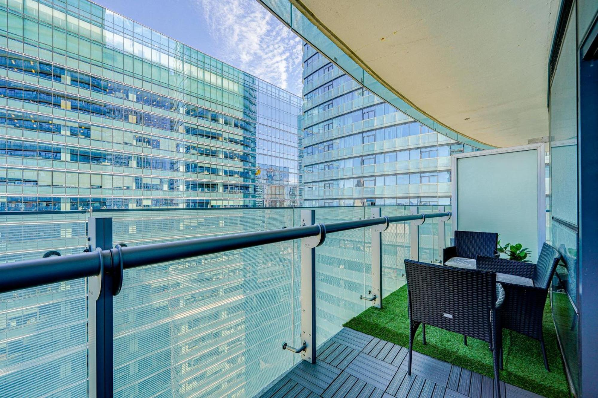 Skytree - Modern Rusty Condo Close To Union Station In Heart Of Downtown Toronto Exteriér fotografie